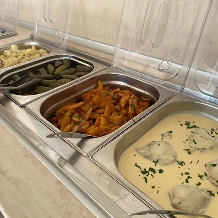 恩伊斯酒店 酒店 3*