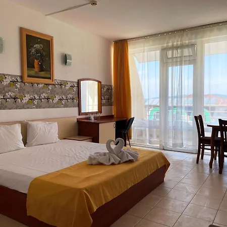 酒店 恩伊斯酒店