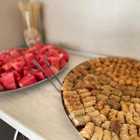 恩伊斯酒店 3* 希典