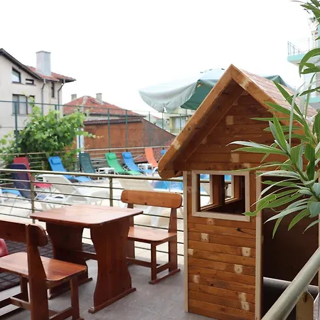 酒店 恩伊斯酒店