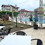 Отель Onyx Китен