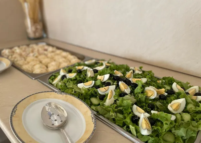 恩伊斯酒店 酒店 3*