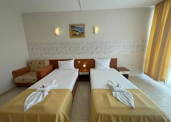 恩伊斯酒店 希典