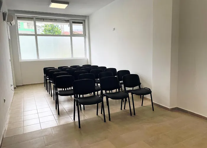 酒店 恩伊斯酒店