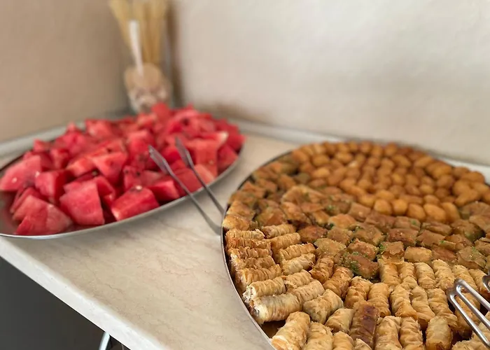 恩伊斯酒店 3* 希典