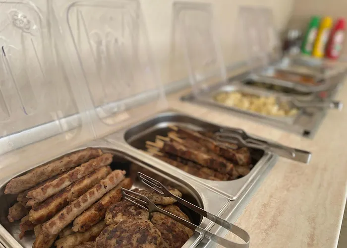 恩伊斯酒店 酒店 3*