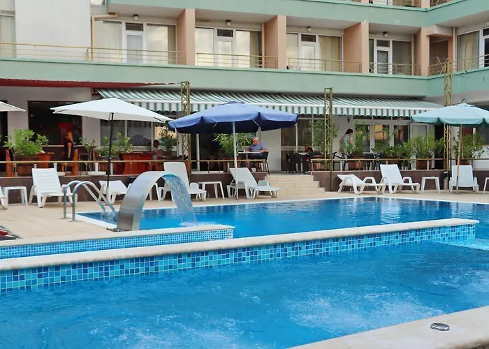 恩伊斯酒店 3* 希典