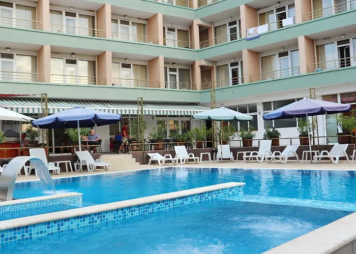 恩伊斯酒店 酒店